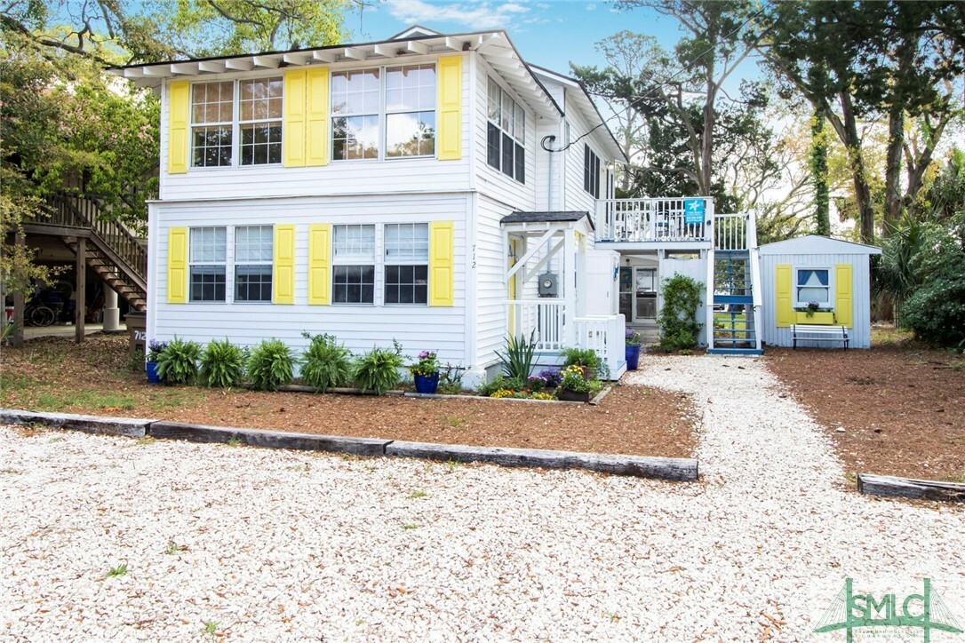 Property Photo: 712 2nd Avenue GA 31328