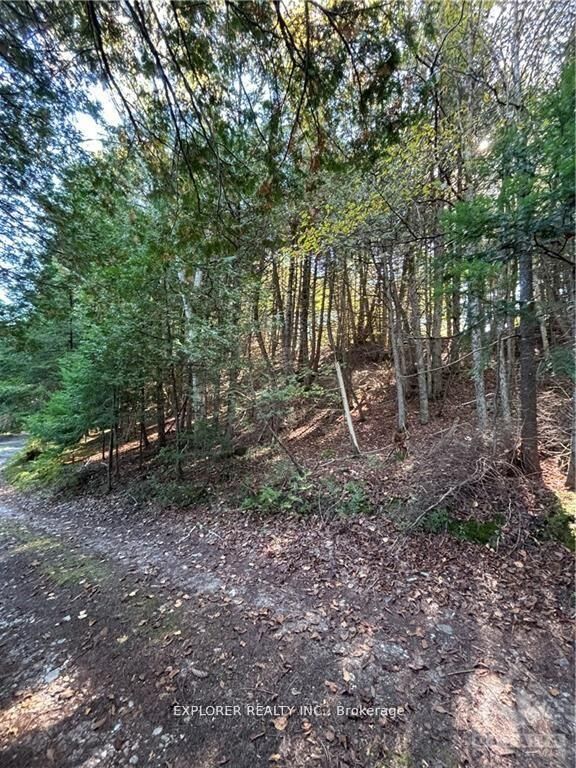 Property Photo:  1077 Muller Point Lane  ON K0H 1C0 