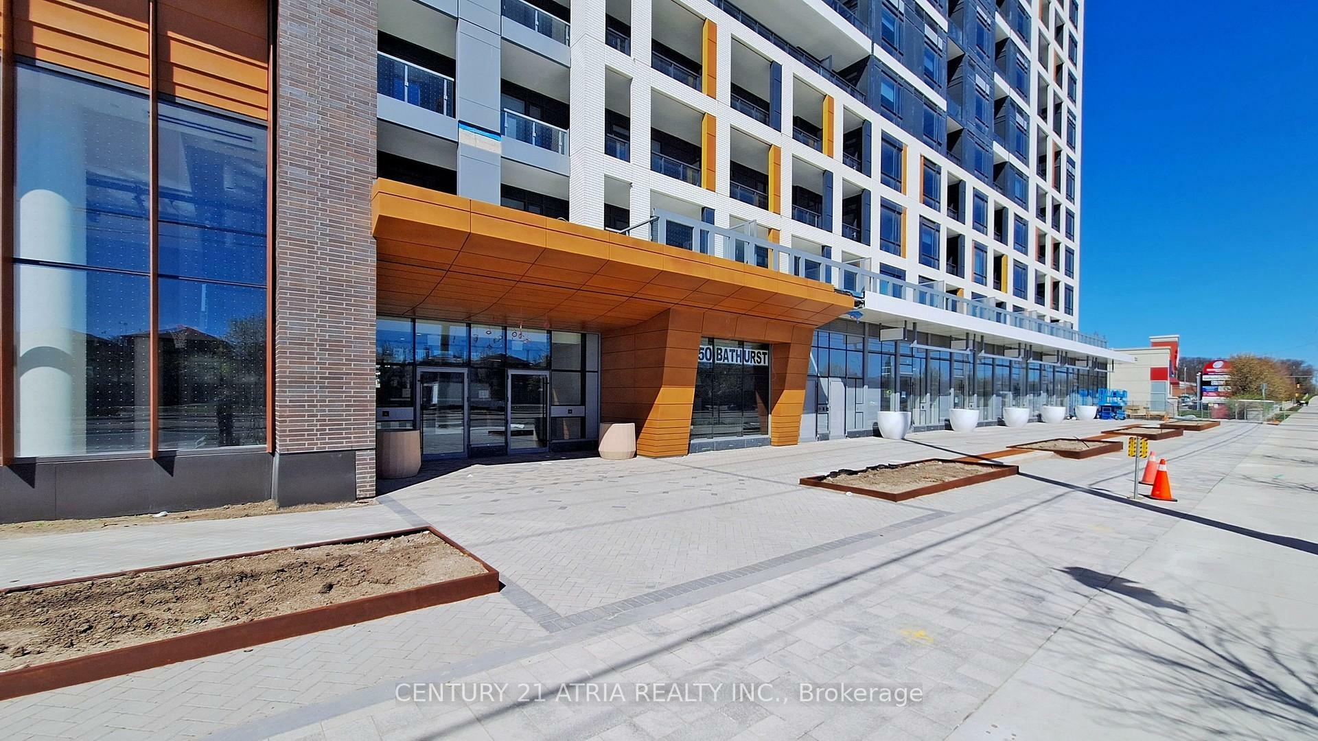 Property Photo: 7950 Bathurst Street 2306 ON L4J 0L4