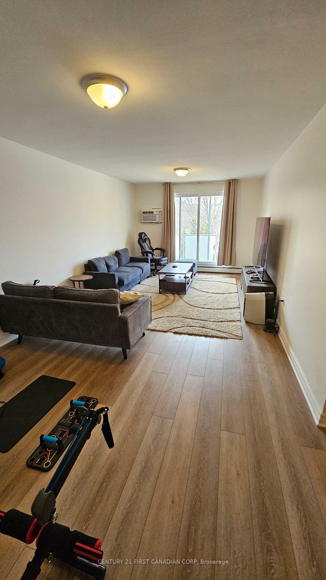 Photo de la propriété: 583 Mornington Avenue 211 ON N5Y 3E9