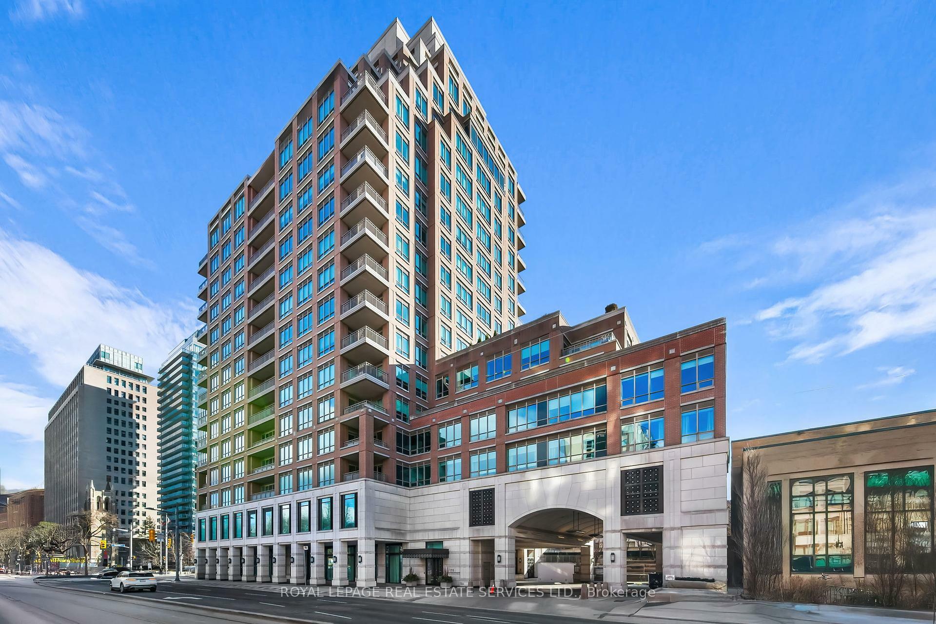 Property Photo: 155 St Clair Avenue W 1701 ON M4V 0A1