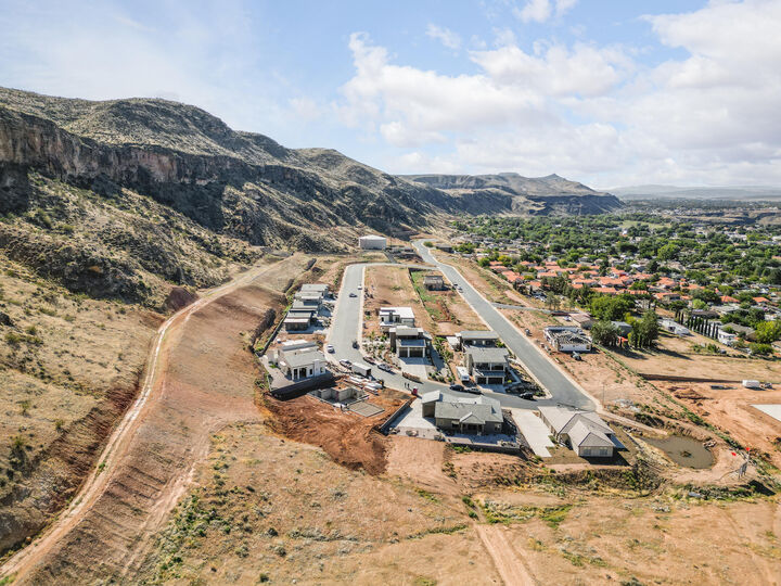 Property Photo:  426 N 200 E 27  UT 84745 