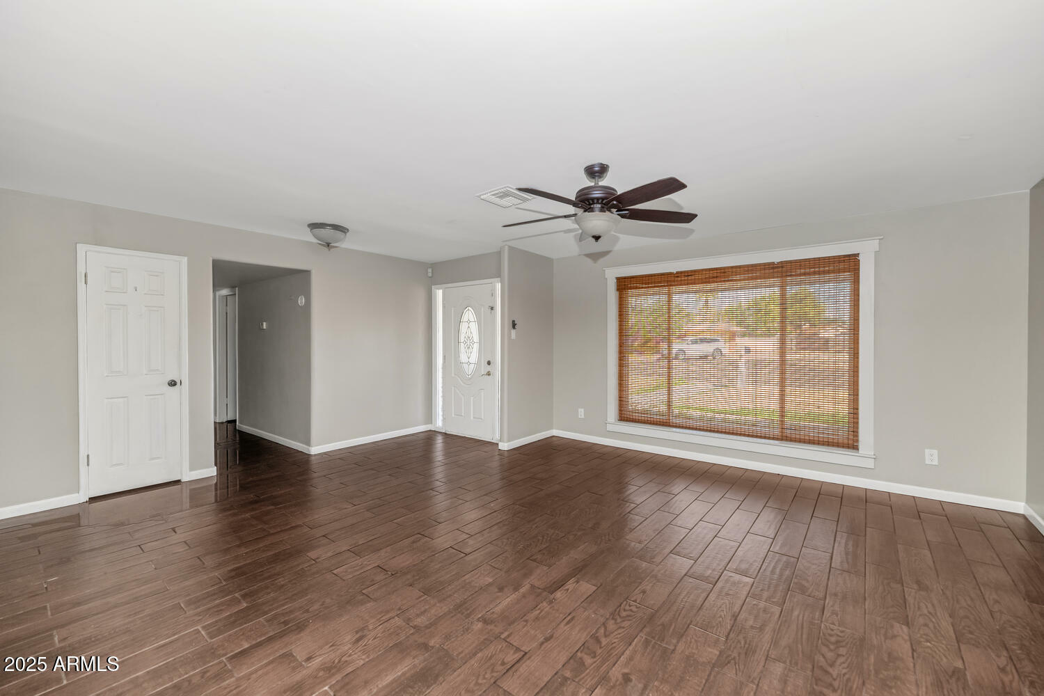 4511 W Loma Lane  Glendale AZ 85302 photo