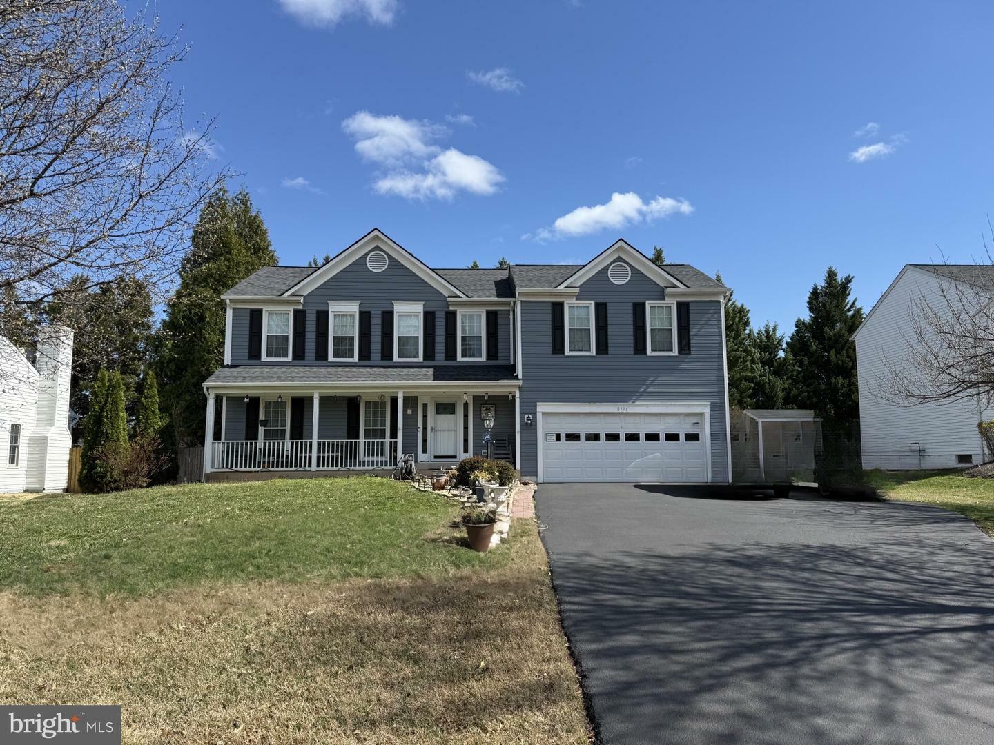 Property Photo: 8571 Richmond Avenue VA 20110
