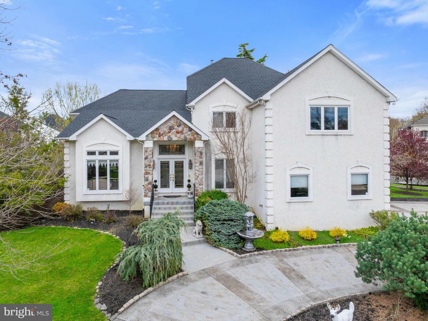 28 Vanessa Court  Cherry Hill NJ 08003 photo