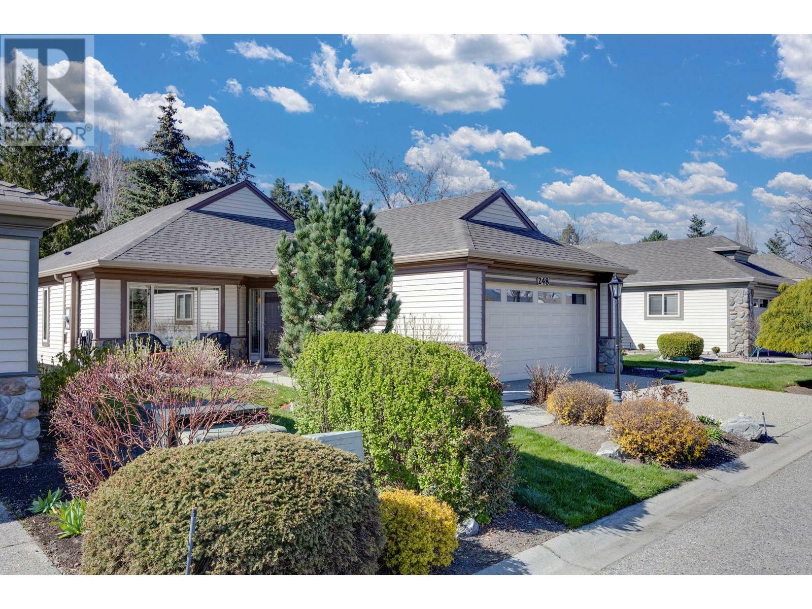 Property Photo: 550 Yates Road 248 BC V1V 1Z4