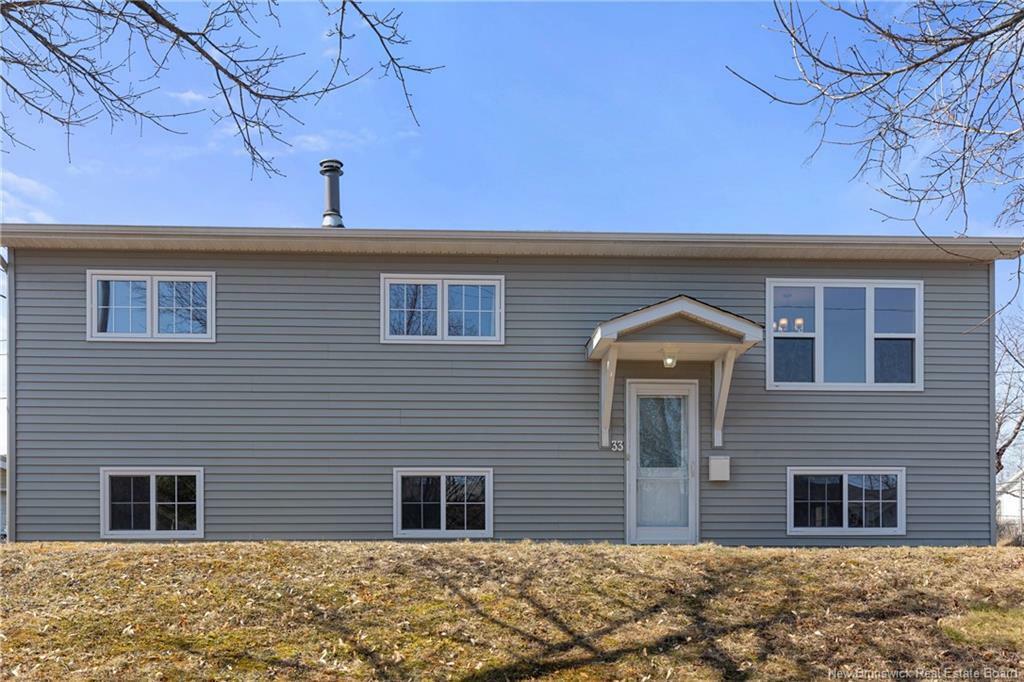 Photo de la propriété: 33 Meghan Street NB E1B 4E4