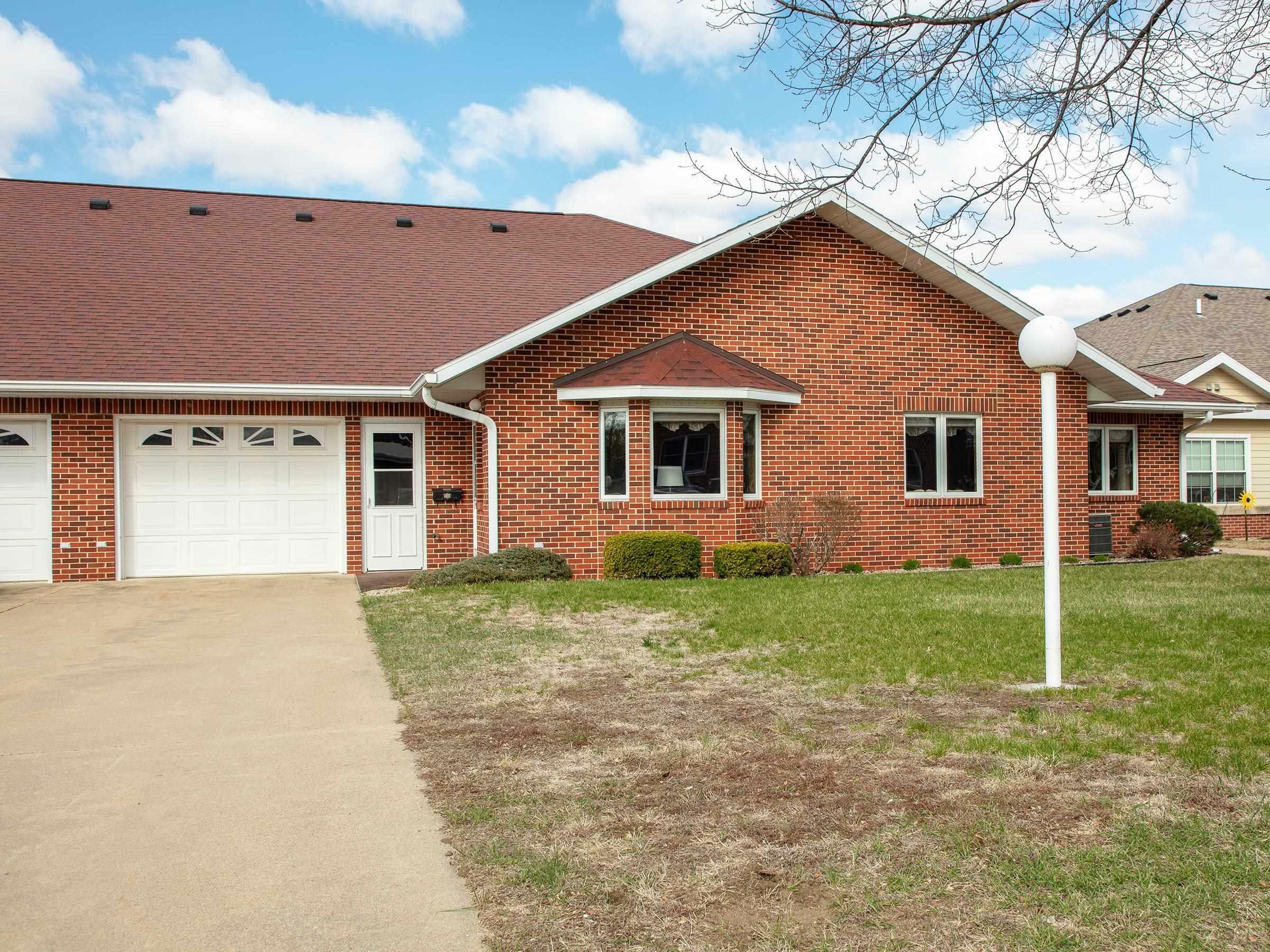 530 W Superior 1  Clarksville IA 50619 photo