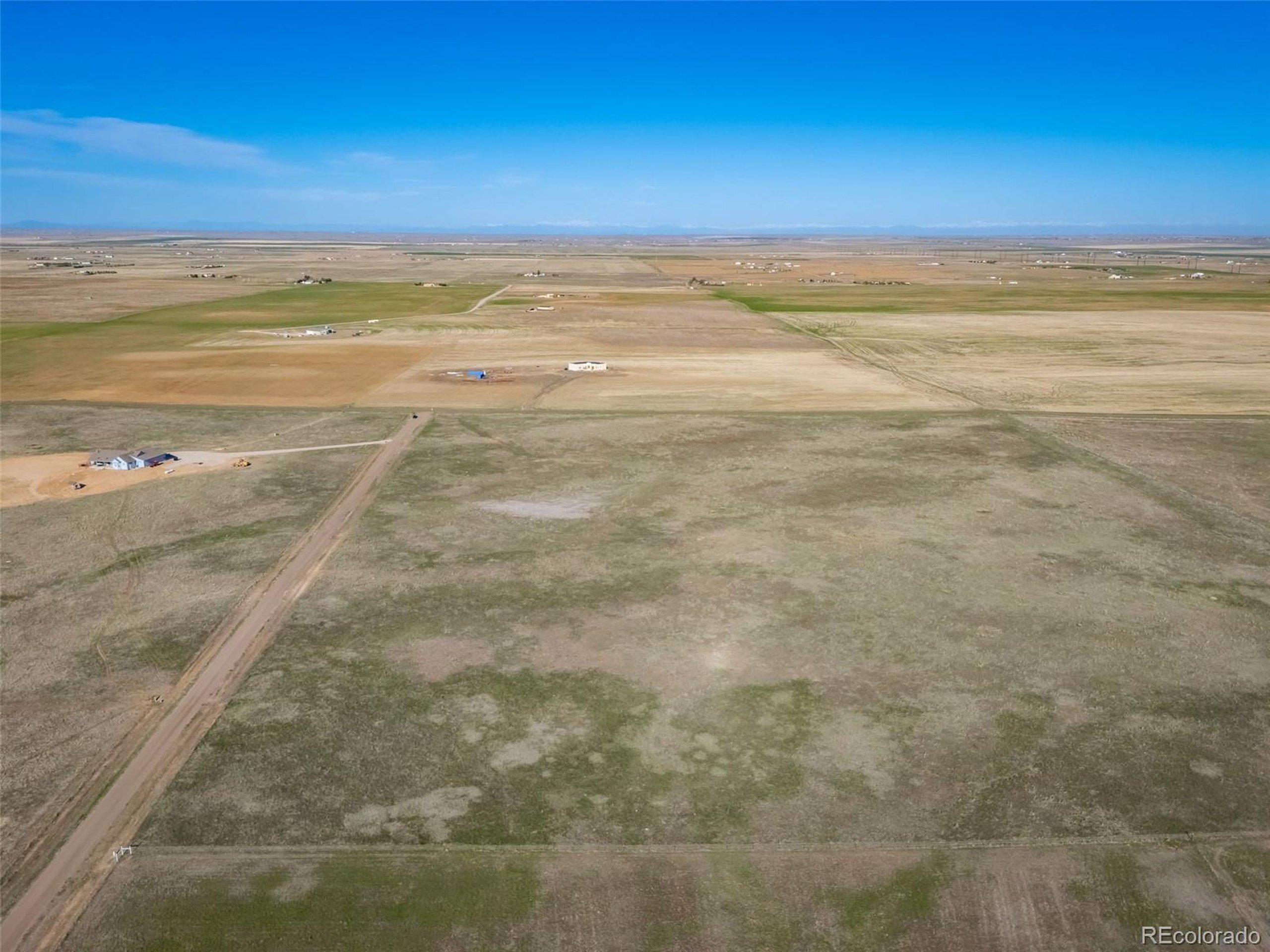 Property Photo: 58701 E Lake Pl CO 80136