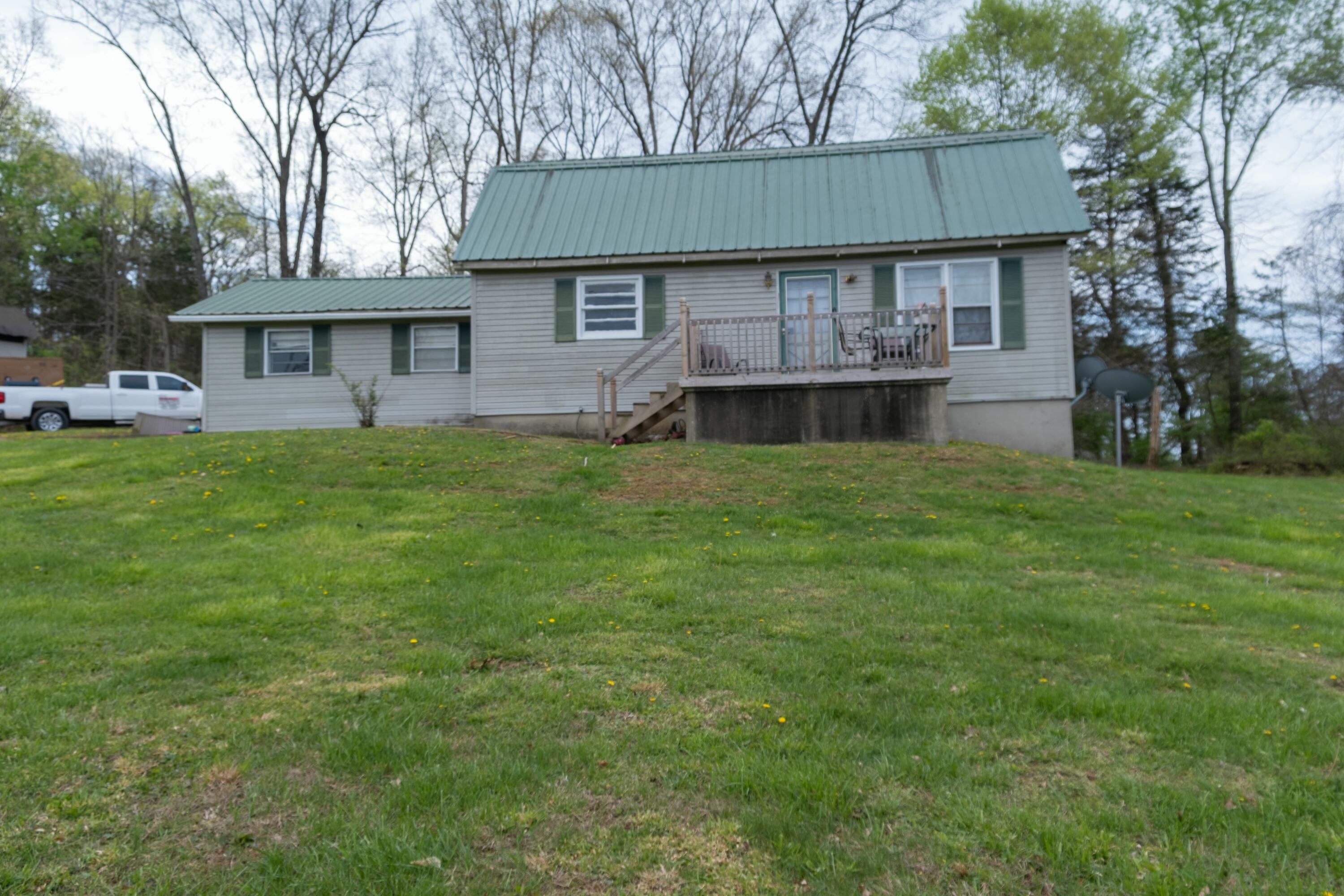 Property Photo:  135 Ehringer Road  KY 42501 