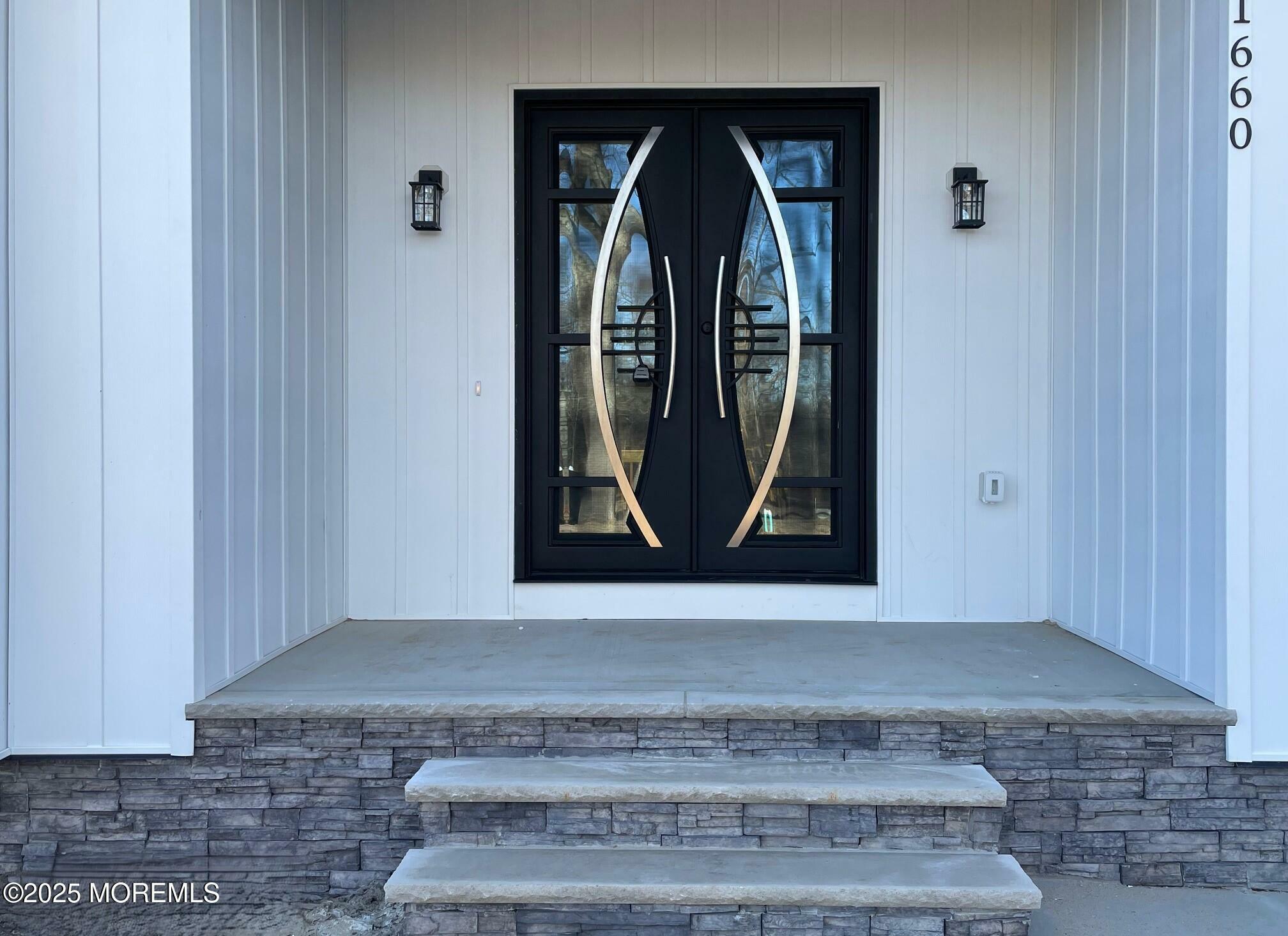 Property Photo: 1660 N Bay Avenue NJ 08753