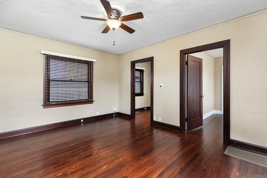 Property Photo: 820 W Nutmeg Street CA 92013
