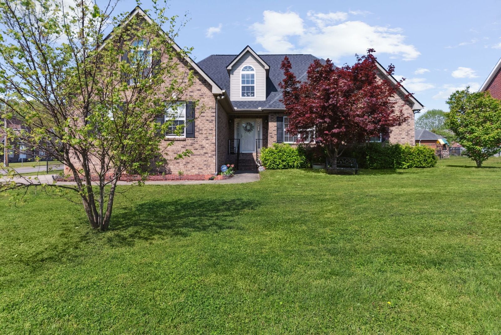 Property Photo: 7001 Vineyard Ln TN 37167