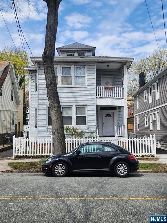 20 Maple Avenue  Montclair NJ 07042 photo