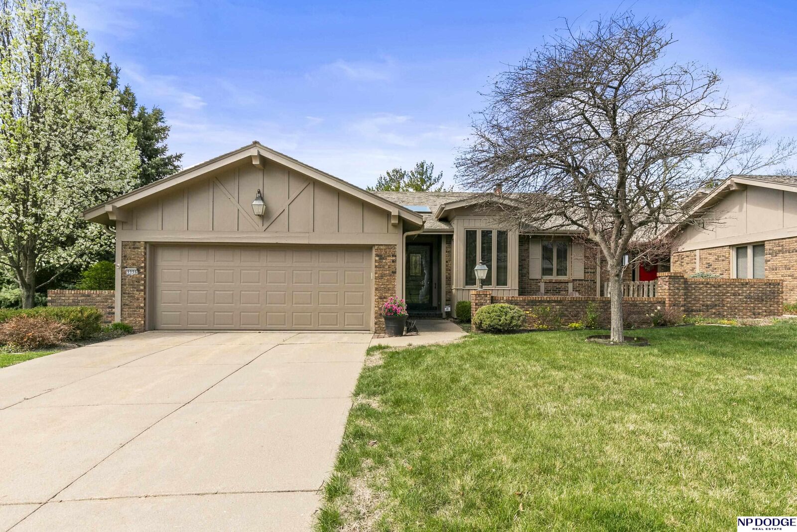 Property Photo:  9996 Fieldcrest Drive  NE 68114 
