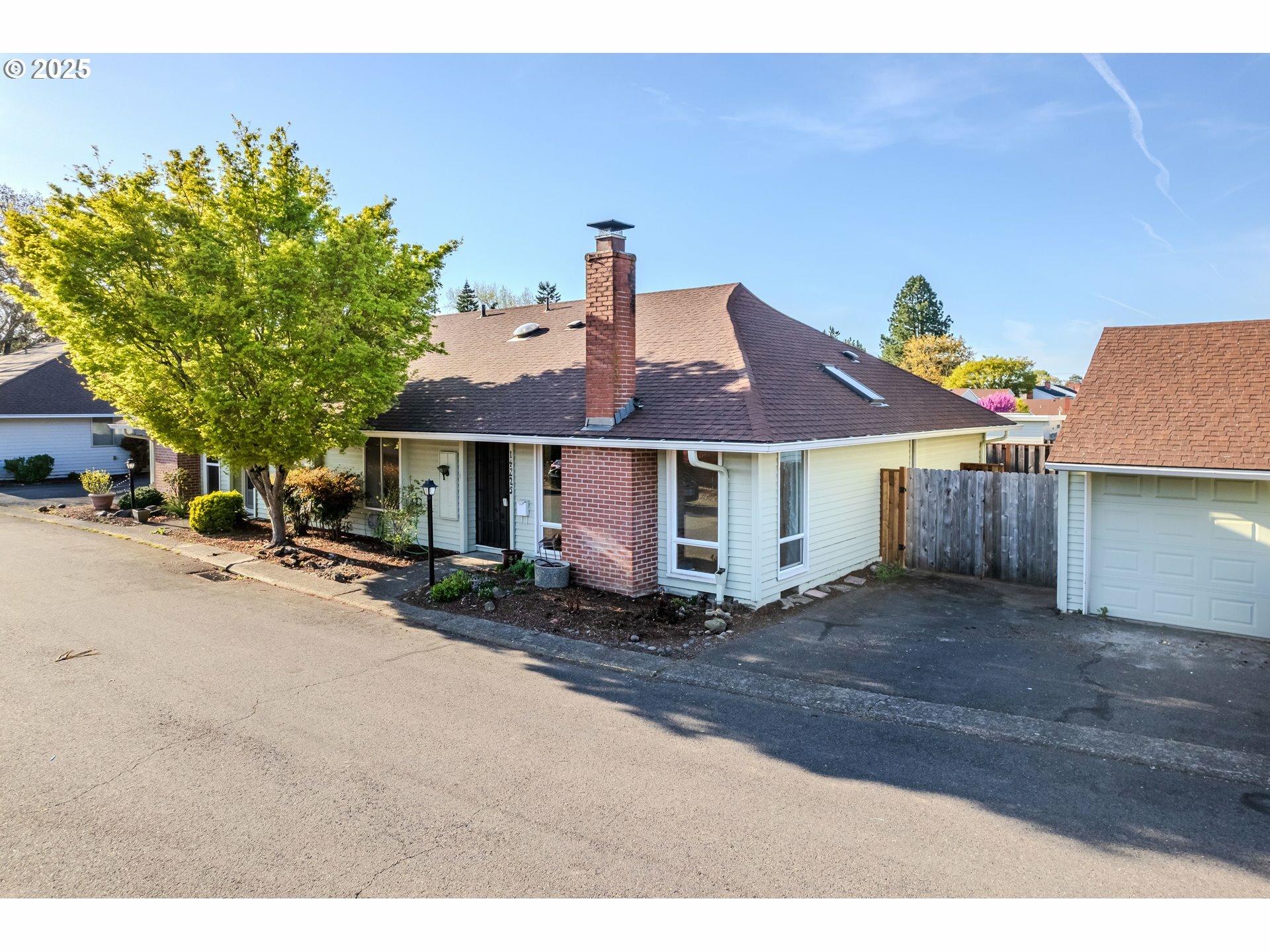Property Photo: 14225 SW Rocklynn Pl OR 97005