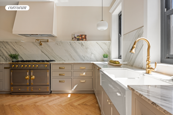 Property Photo:  198 Putnam Avenue  NY 11216 