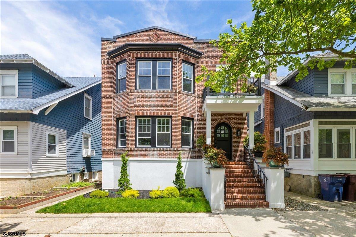 Property Photo:  23 N Vassar Square 1  NJ 08406 