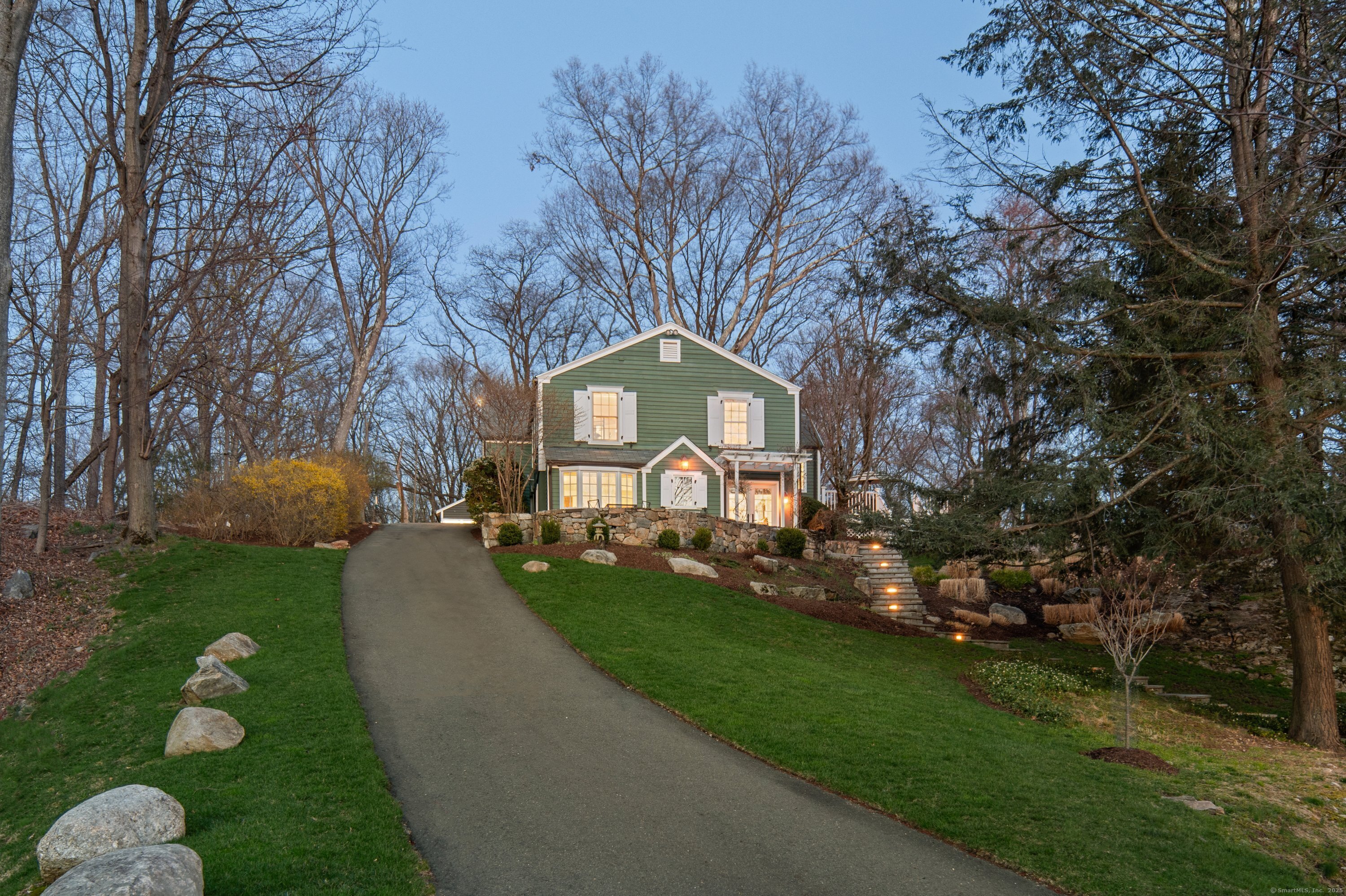 Property Photo:  167A Compo Road South  CT 06880 