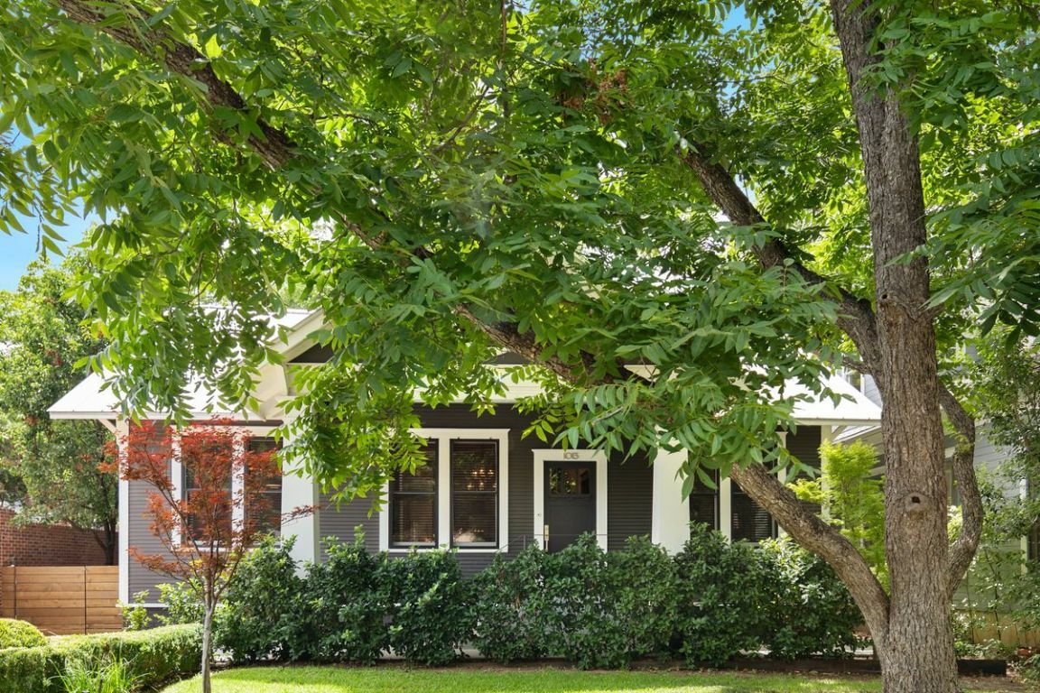 Property Photo: 1013 Shelley Avenue TX 78703