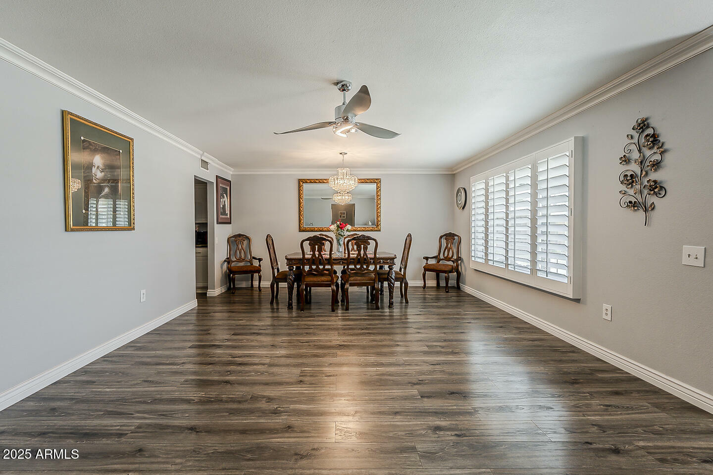Property Photo: 9703 W Hawthorn Court AZ 85351