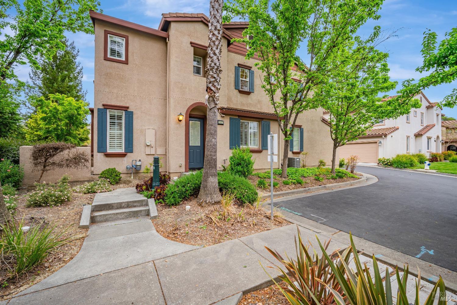 Property Photo:  2222 Bell Flower Lane  CA 95404 