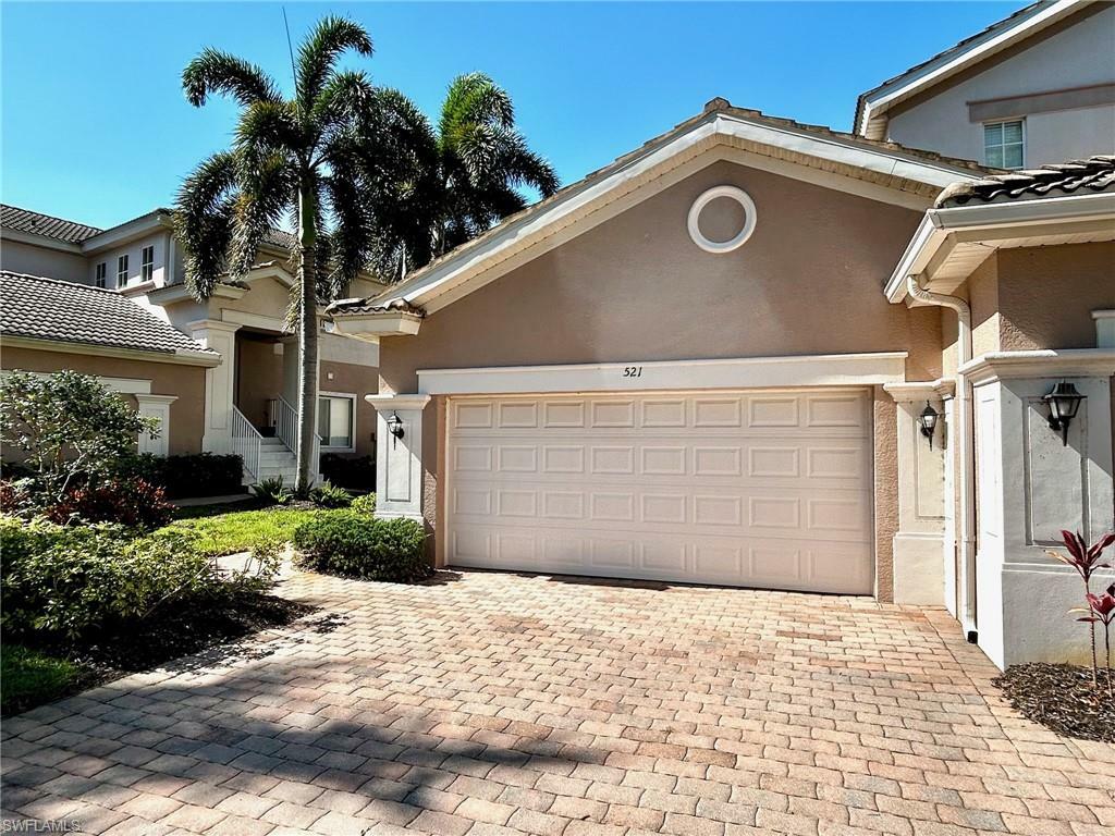 Property Photo: 9120 Spanish Moss Way 521 FL 34135