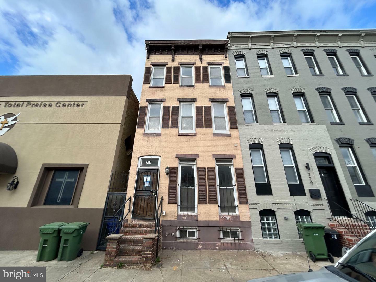 Property Photo: 318 N Gilmor Street MD 21223