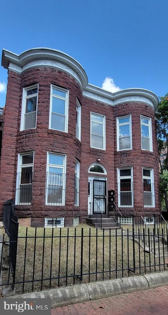 Property Photo: 804 Hollins Street Basement Studio MD 21201