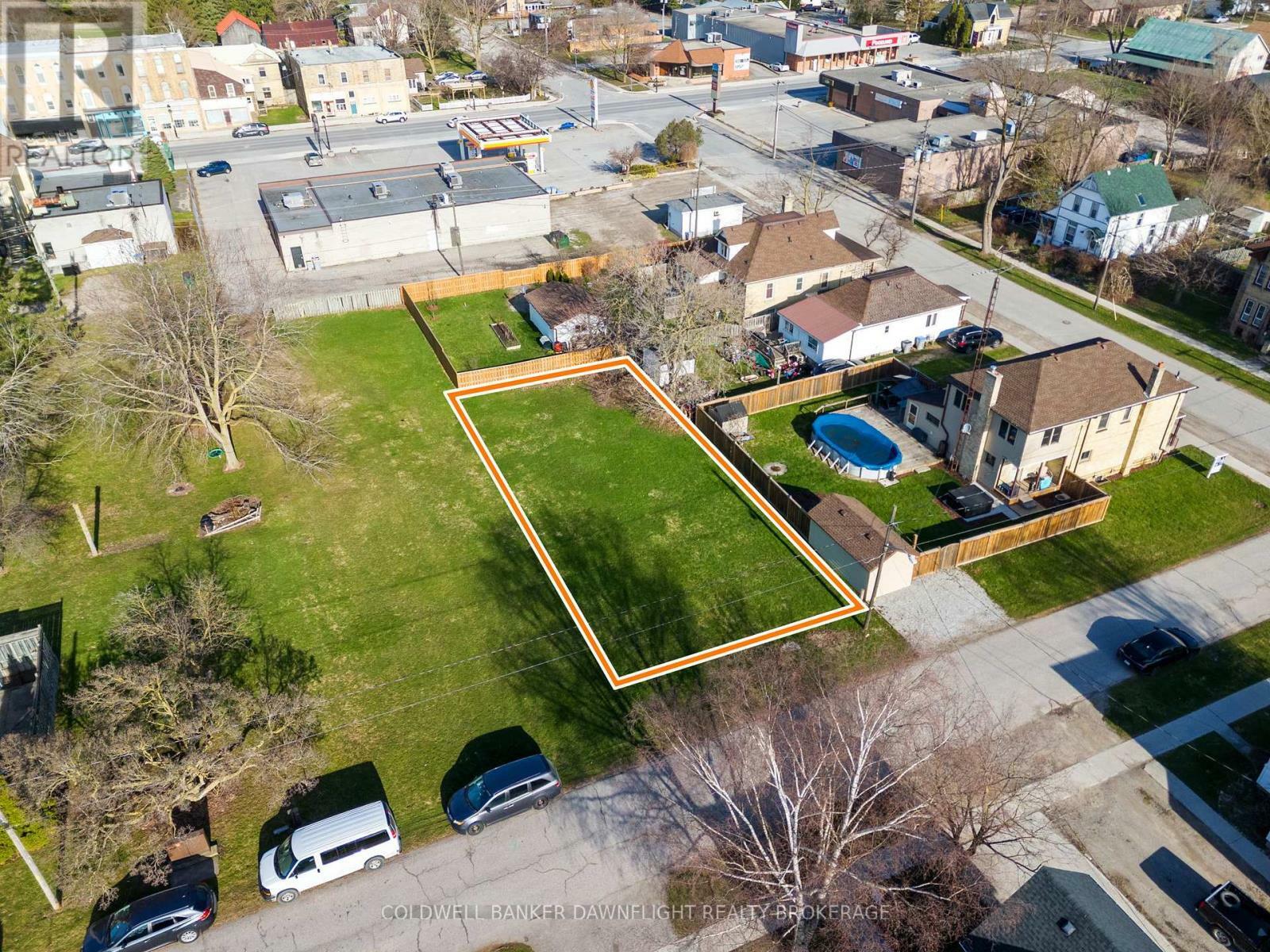 Property Photo: 257 Pearl Street ON N0M 2K0