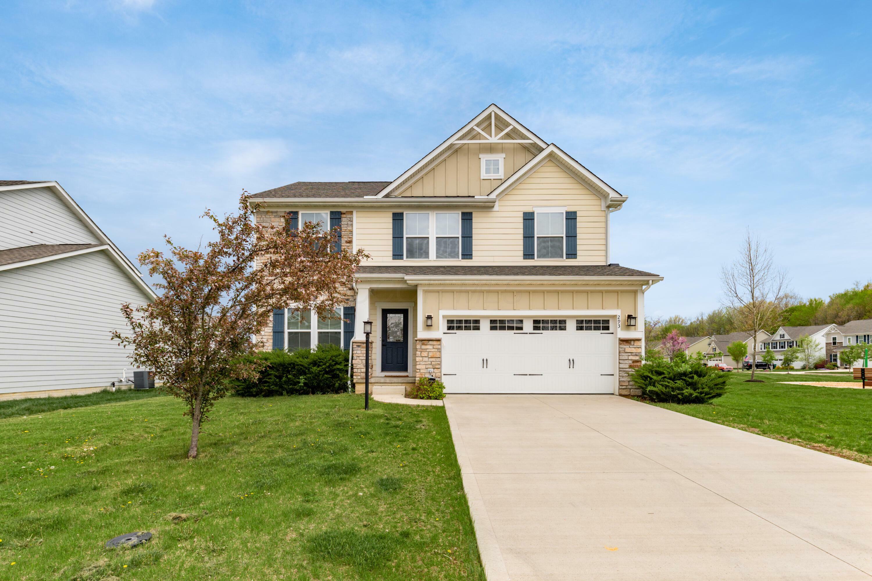Property Photo: 293 McNamara Loop OH 43035