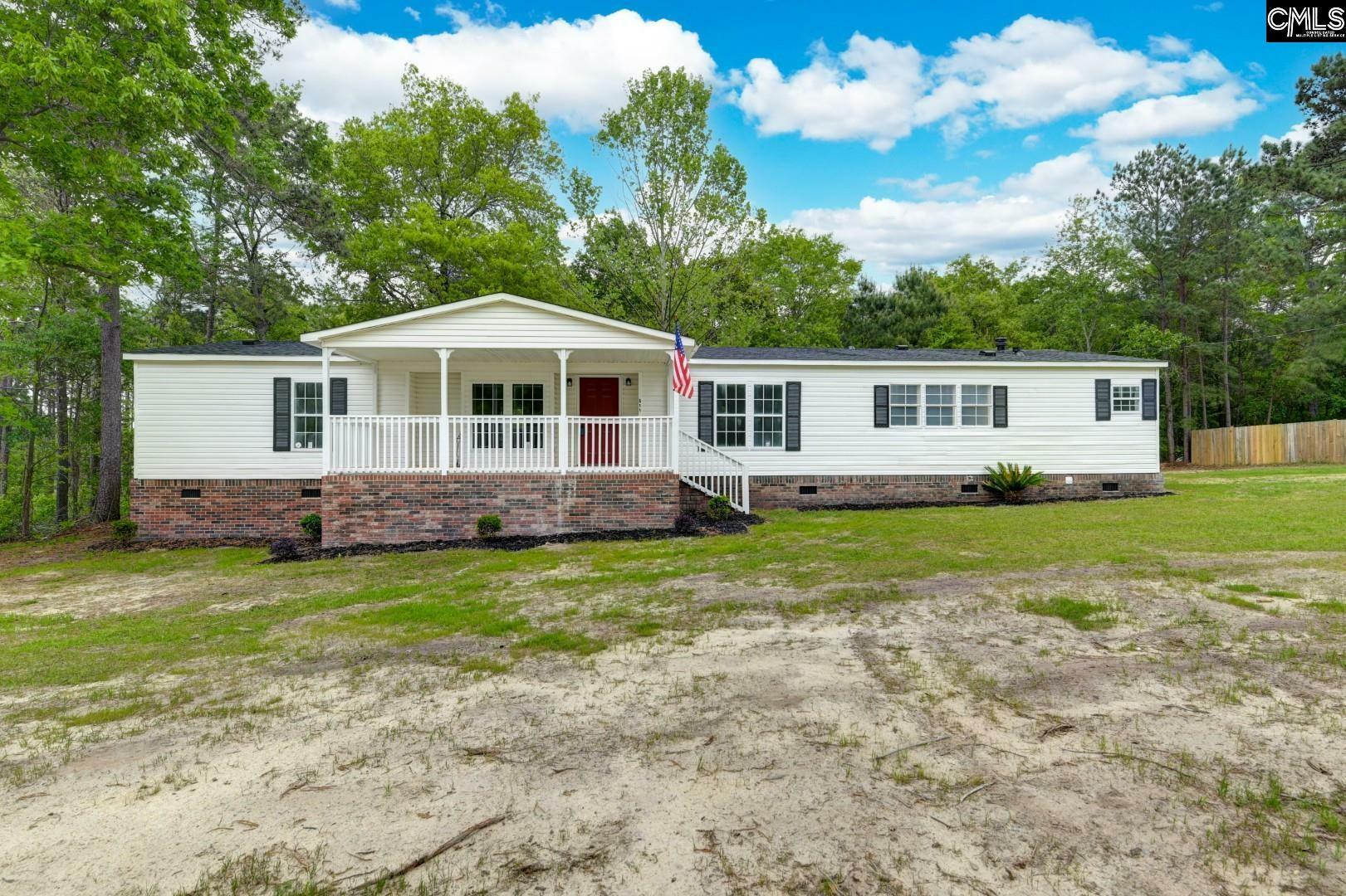 Property Photo: 511 Kyzer SC 29073
