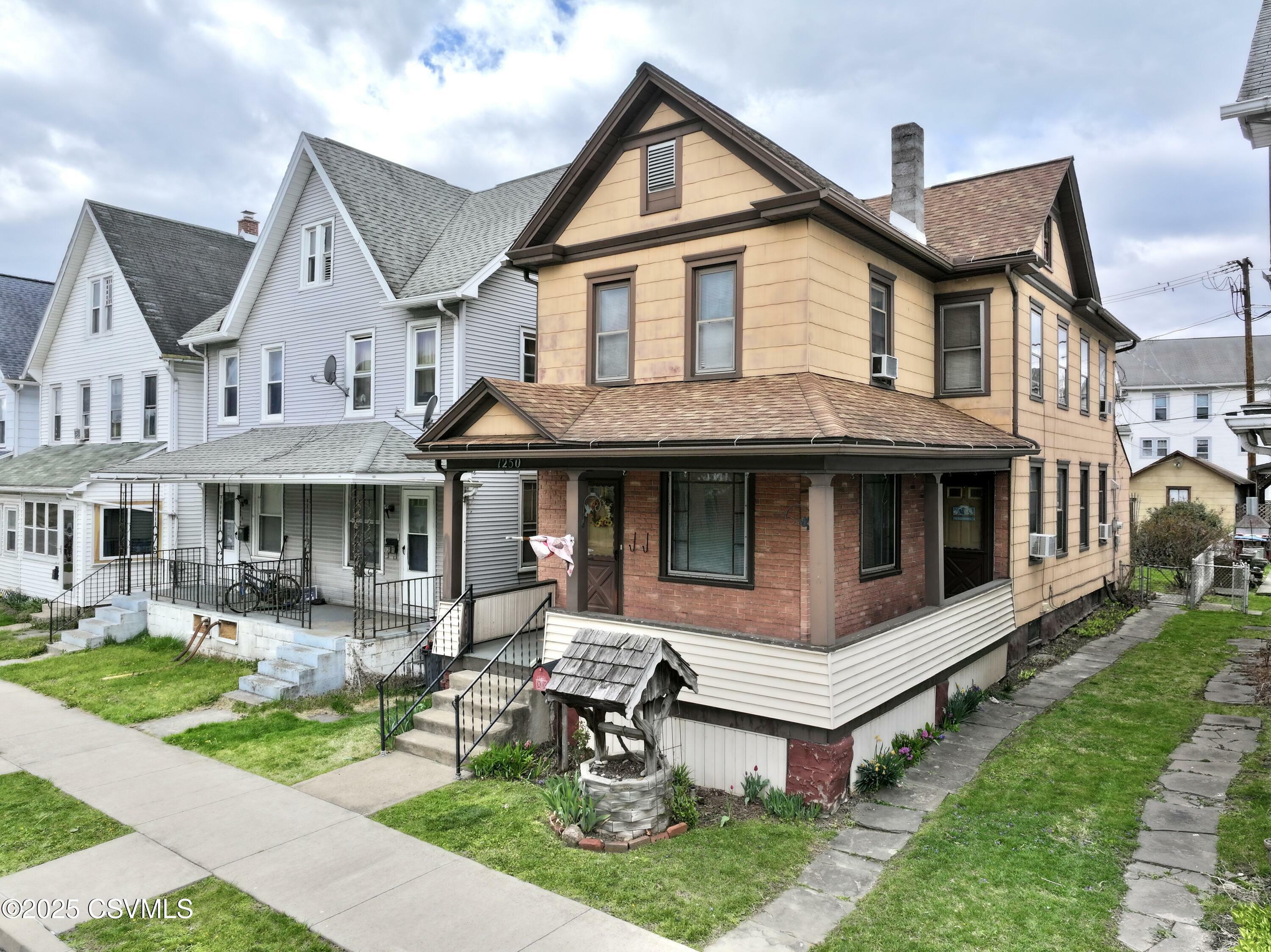 Property Photo: 1250 Wolverton Street PA 17801