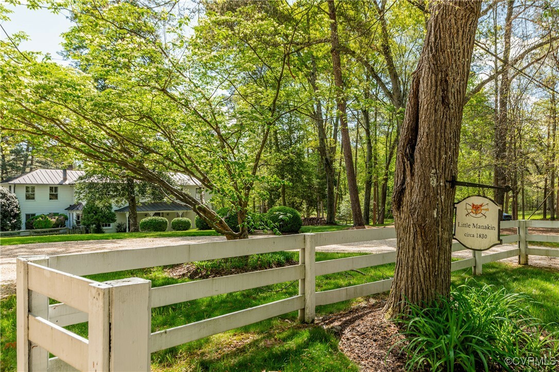 Property Photo: 603 Manakin Road VA 23103