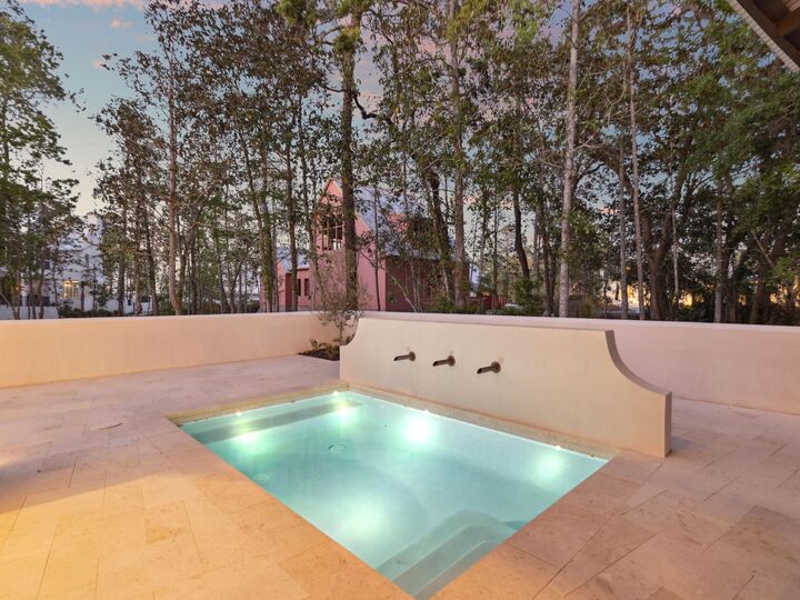 Property Photo: 335 Churchill Oaks Drive FL 32459