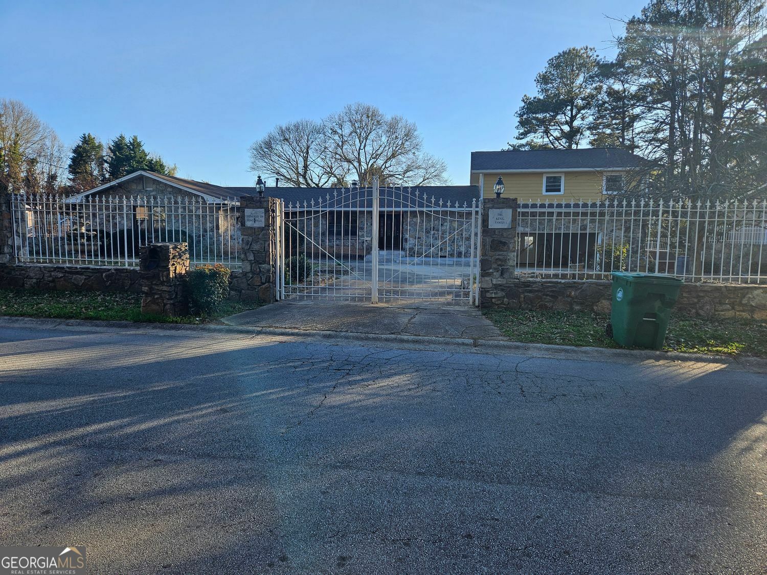 6419 Edenfield Drive  Lithonia GA 30058 photo
