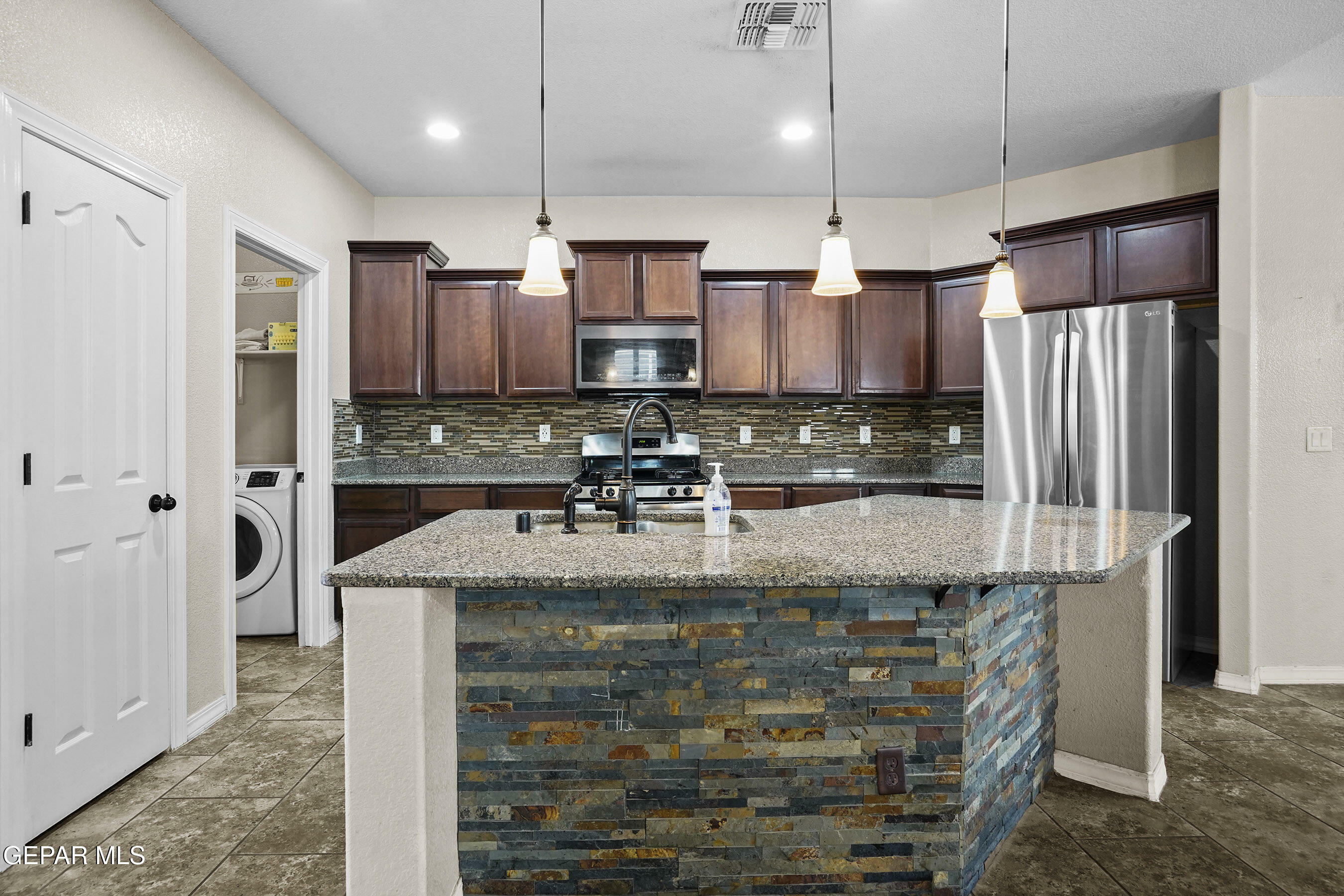 Property Photo: 13161 Lost Willow TX 79938