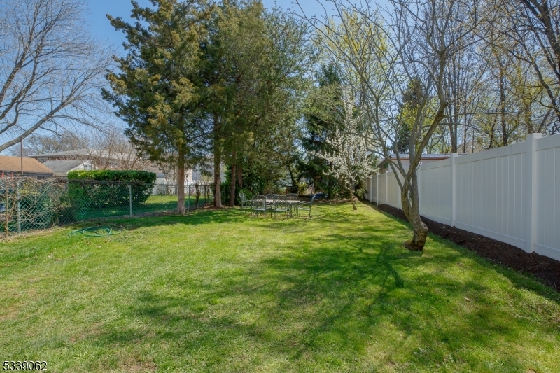 Property Photo: 516 E Blancke St NJ 07036