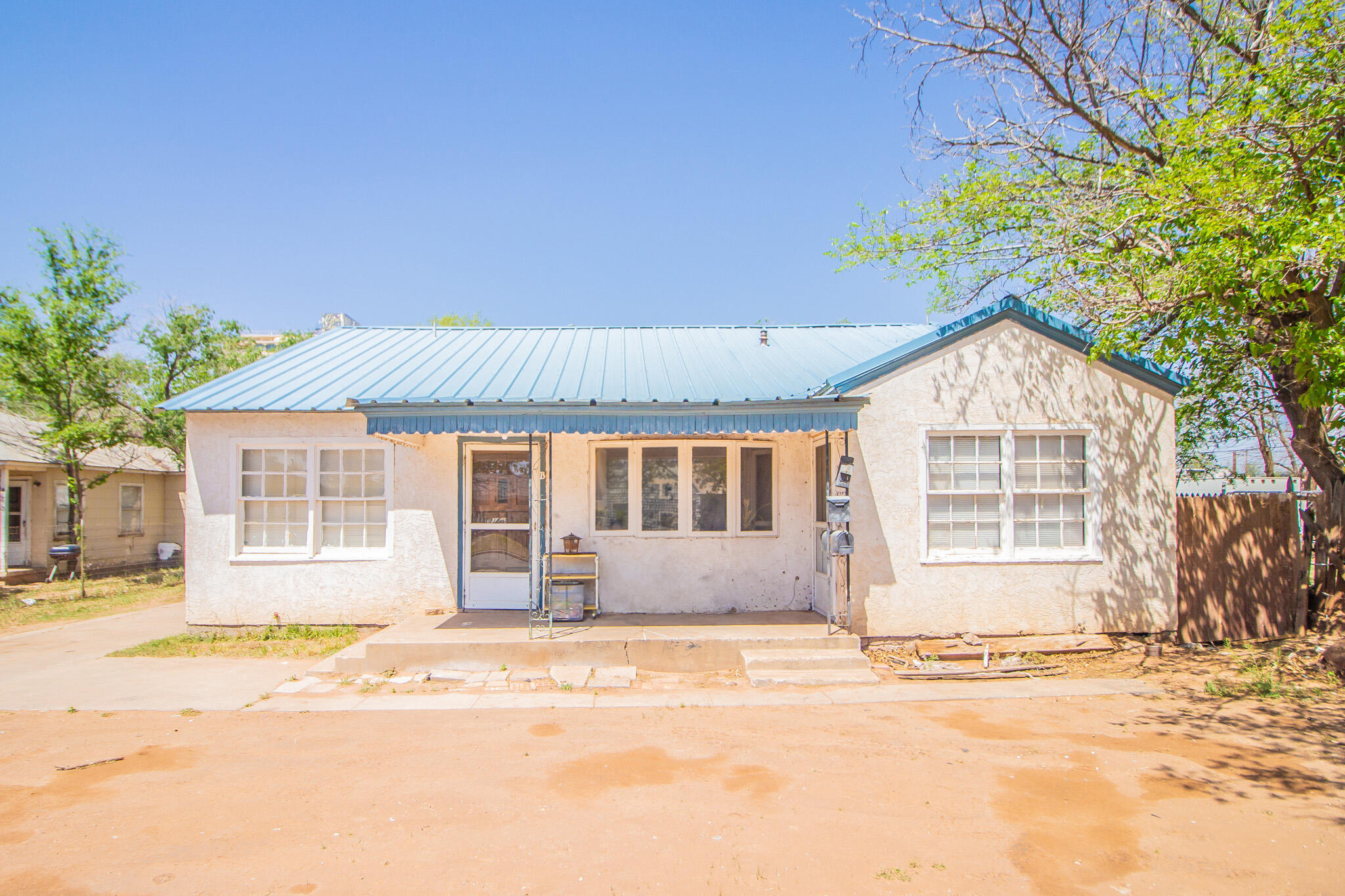 Property Photo: 1608 29th Street TX 79411