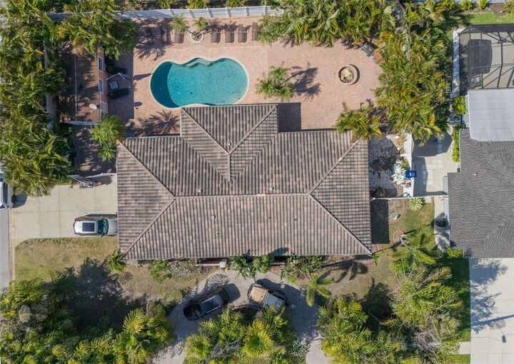 Property Photo: 2609 Webber Street FL 34239