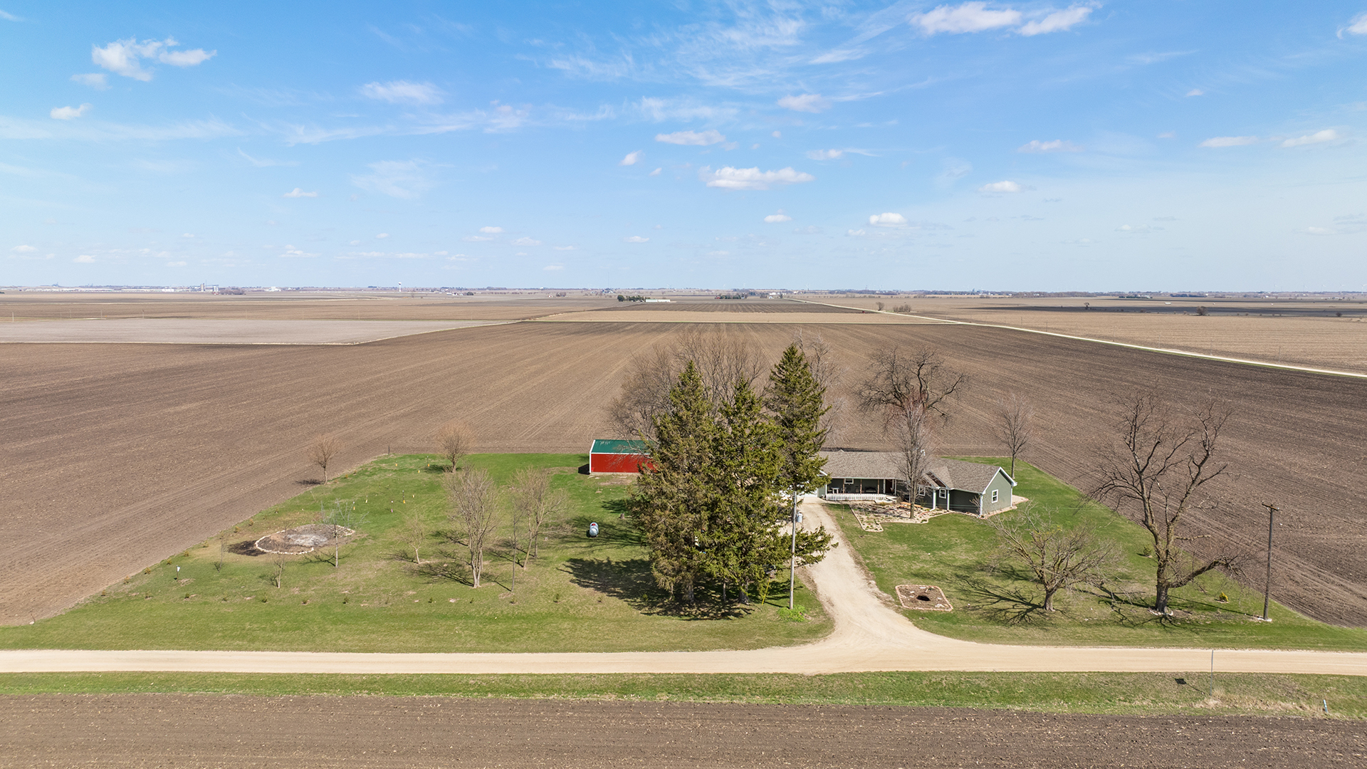 Property Photo: 1912 Melugins Grove Road IL 61068