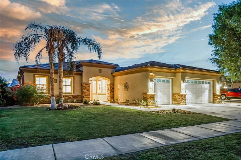 Property Photo: 43451 Sentiero Drive CA 92203