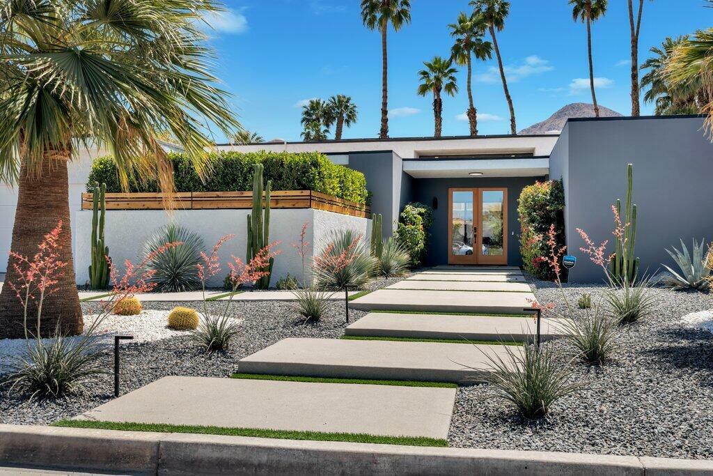 75665 Painted Desert Drive  Indian Wells CA 92210 photo