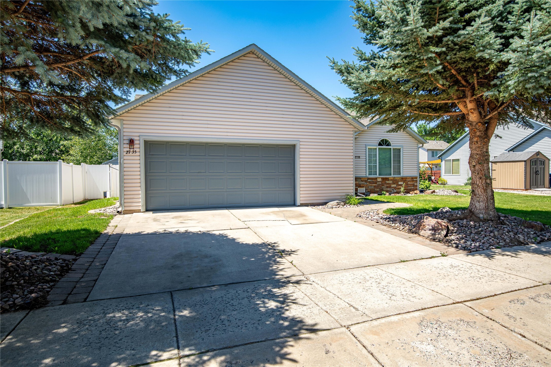 Property Photo: 2735 Stratford Lane MT 59808