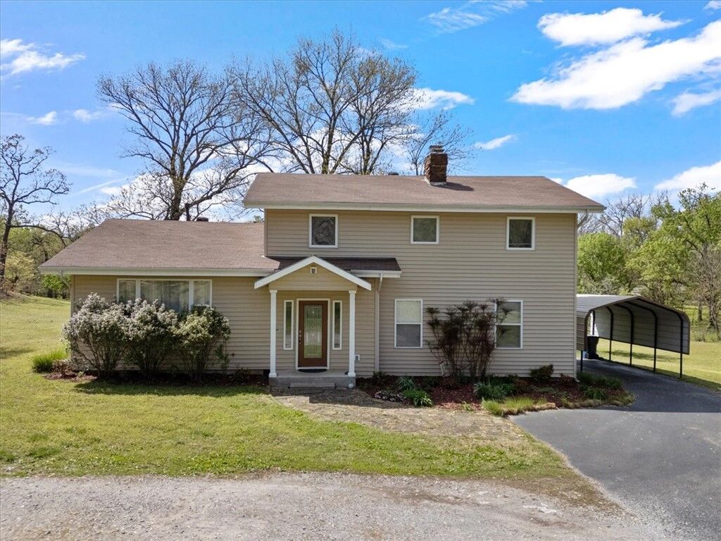 Property Photo:  3030 N Mount Olive Street  AR 72761 