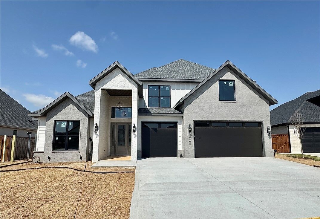 Property Photo:  4302 S 87th Street  AR 72713 