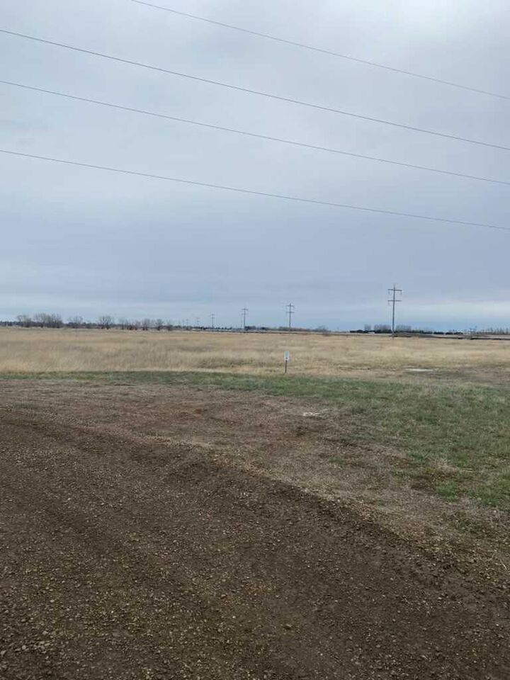 150049 Hwy 542 5 — photo 1