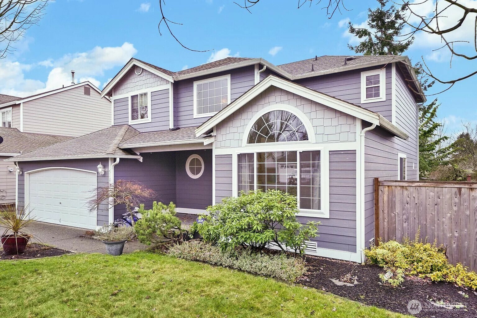 Property Photo: 5121 Perry Drive SE WA 98092