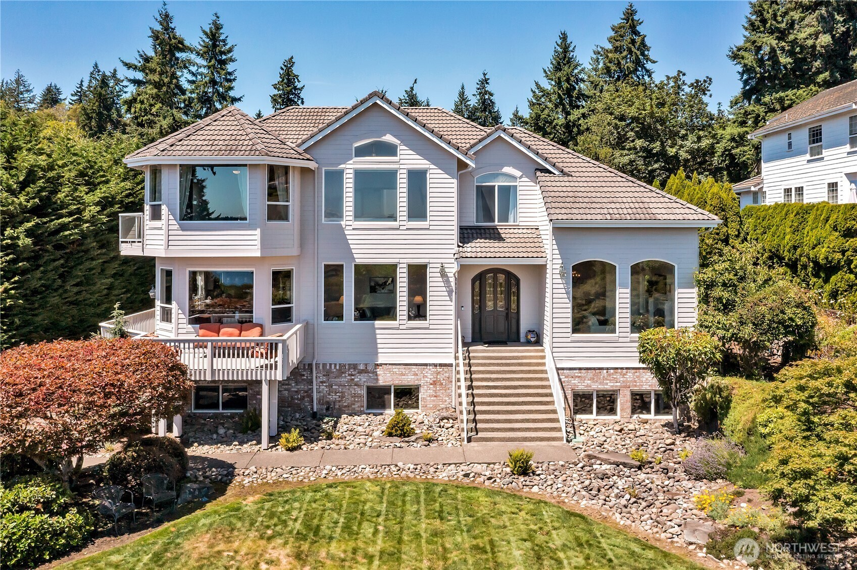Property Photo: 12402 98th Avenue Ct NW WA 98329