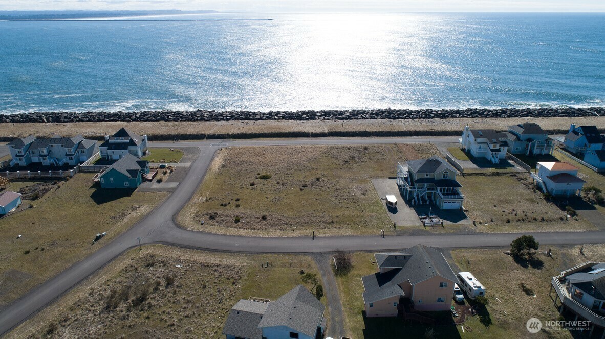 1473  Ocean Crest Avenue  Ocean Shores WA 98569 photo
